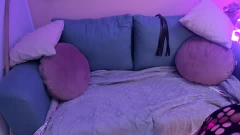 Snapshot of delilah_fix chatting on 01.31.25 della online show from 01.31.25