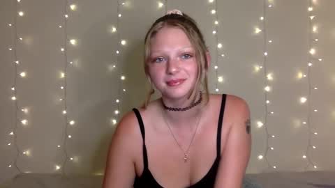 DelilaLove3412 online show from 11.01.25