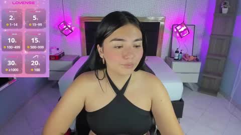 delilaquinn online show from 03.08.25