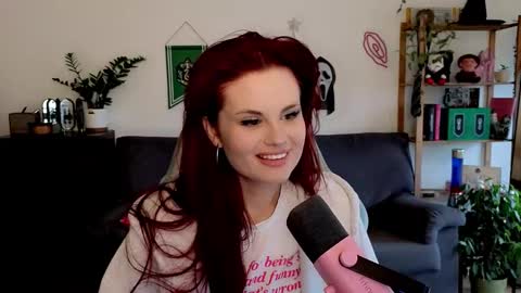 dellacrush_ online show from 12.16.25