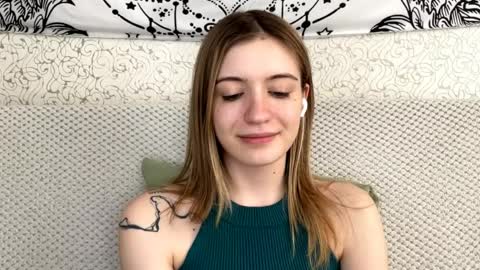 Sia online show from 04.02.26