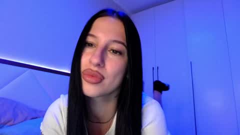 Snapshot of delly_love chatting on 06.03.26 delly_love online show from 06.03.26