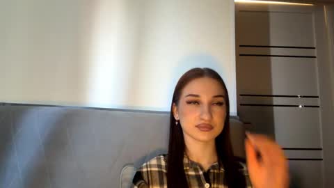 Delphaswindler online show from 04.25.26