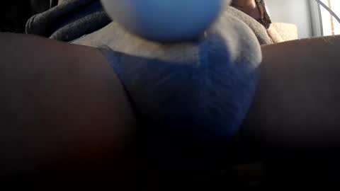 Snapshot of delta8burst chatting on 11.03.25 delta8burst online show from 11.03.25