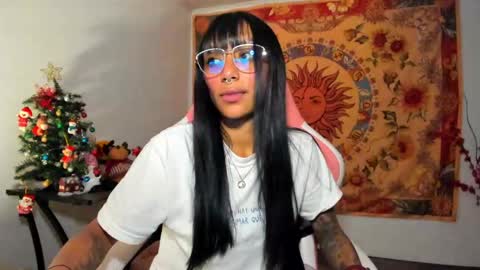 Snapshot of demeter__ chatting on 01.09.25 demeter__ online show from 01.09.25