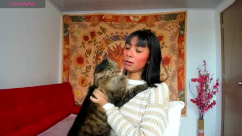 Snapshot of demeter__ chatting on 11.26.25 demeter__ online show from 11.26.25