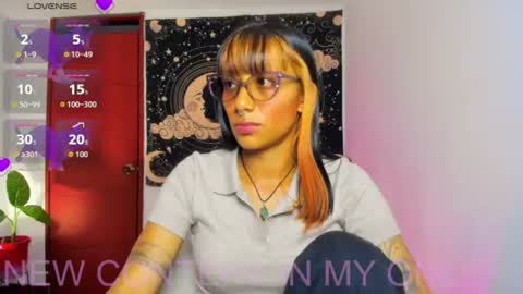 Snapshot of demeter__ chatting on 07.02.26 demeter__ online show from 07.02.26