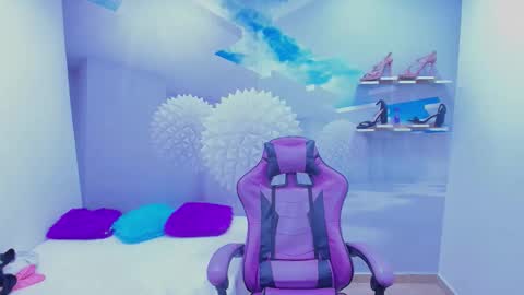 DEMI online show from 11.07.25