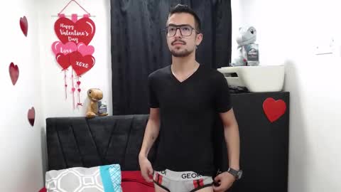 Snapshot of demian_val_4 chatting on 02.14.26 demian_val_4 online show from 02.14.26