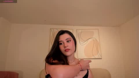 Snapshot of deminova chatting on 03.19.26 DEMI NOVA online show from 03.19.26