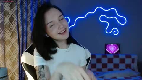 Snapshot of demiwildcat chatting on 11.28.25 Didi online show from 11.28.25