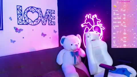 Demy  online show from 02.15.25