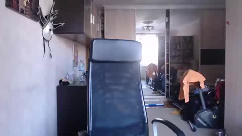 Den online show from 02.25.25