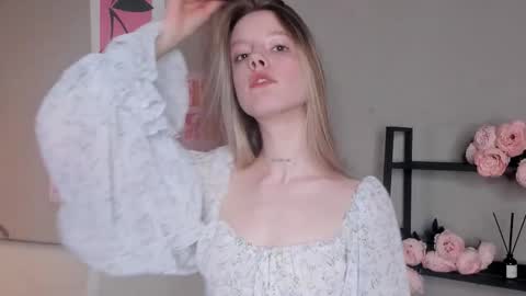 Emma online show from 11.15.25