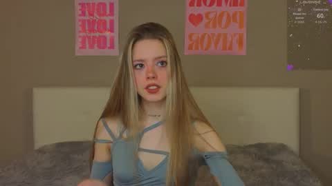 Snapshot of denaebeste chatting on 01.07.26 Emma online show from 01.07.26