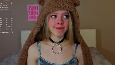 Snapshot of denaebeste chatting on 01.18.26 Emma online show from 01.18.26