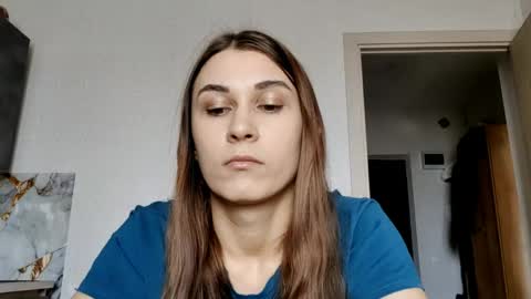 Mia online show from 04.20.26