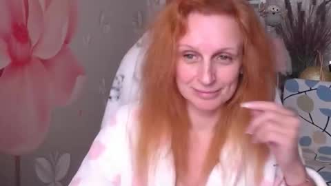 Snapshot of denhiey_here chatting on 12.15.25 denhiey online show from 12.15.25