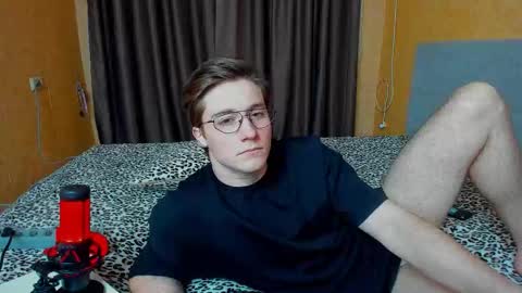 Snapshot of deni_boy99 chatting on 02.08.26 Deni online show from 02.08.26