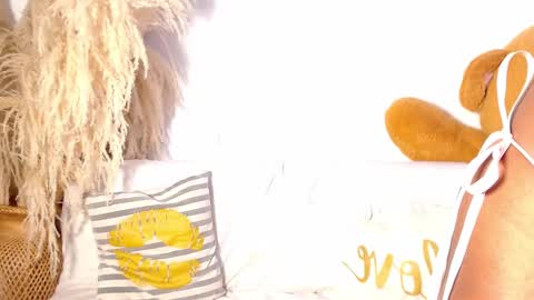 Snapshot of deniisswet chatting on 10.24.25   online show from 10.24.25