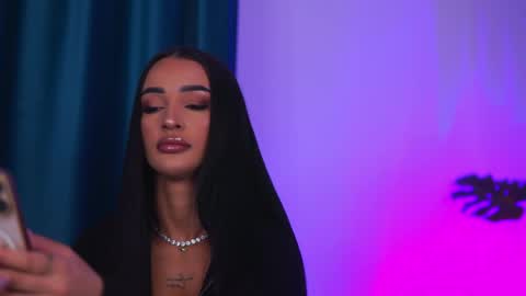 denisedevilles online show from 05.02.26