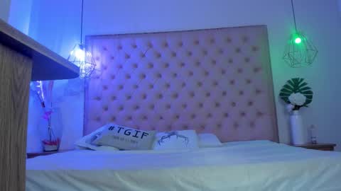 denisse_logan online show from 01.14.26