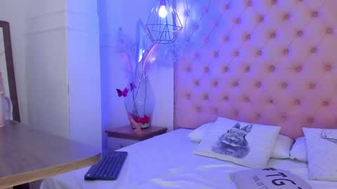 denisse_logan online show from 03.14.26