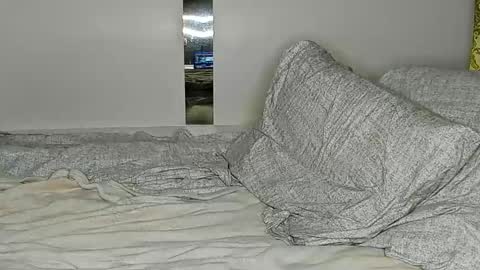 Den online show from 01.30.25