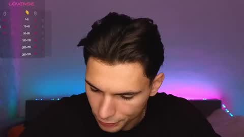 Den online show from 11.10.25