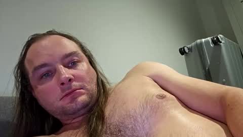 Snapshot of dennis210586 chatting on 01.06.25 dennis210586 online show from 01.06.25