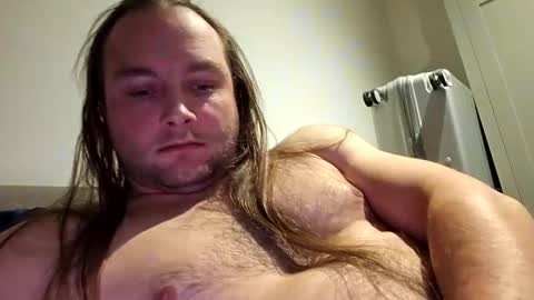 Snapshot of dennis210586 chatting on 02.01.25 dennis210586 online show from 02.01.25