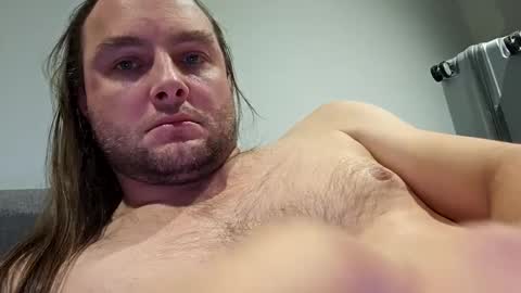 Snapshot of dennis210586 chatting on 02.05.25 dennis210586 online show from 02.05.25