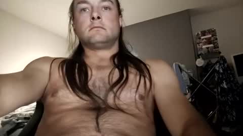 Snapshot of dennis210586 chatting on 09.17.25 dennis210586 online show from 09.17.25