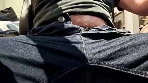 Snapshot of dennis210586 chatting on 02.22.26 dennis210586 online show from 02.22.26