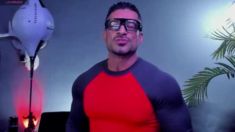 Snapshot of dennis_cox_ chatting on 01.12.26 dennis_cox_ online show from 01.12.26