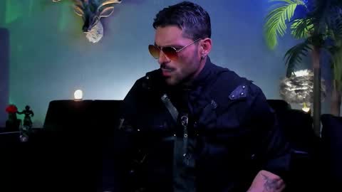 Snapshot of dennis_cox_ chatting on 03.21.26 dennis_cox_ online show from 03.21.26