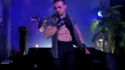 Snapshot of dennis_cox_ chatting on 03.23.26 dennis_cox_ online show from 03.23.26