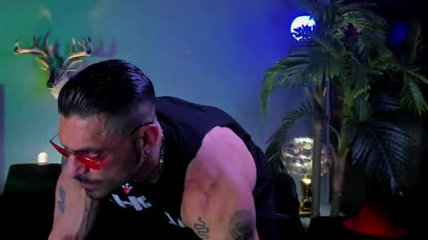 Snapshot of dennis_cox_ chatting on 04.03.26 dennis_cox_ online show from 04.03.26