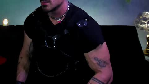 Snapshot of dennis_cox_ chatting on 04.09.26 dennis_cox_ online show from 04.09.26