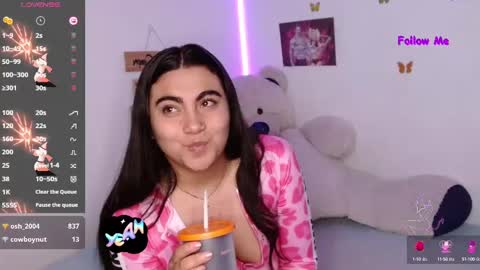 Snapshot of dennis_love_ chatting on 03.12.25 rosse online show from 03.12.25