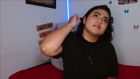 Snapshot of dennis_love_ chatting on 02.19.26 rosse online show from 02.19.26