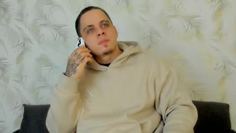 dennis munera online show from 01.08.25