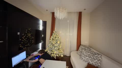 Snapshot of denobluora chatting on 12.15.25 Jasper online show from 12.15.25