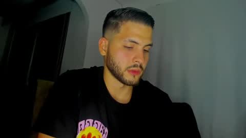 dereckhardd online show from 05.12.26