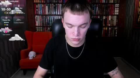 Derek online show from 12.03.25