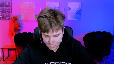 Snapshot of derek_hawk_ chatting on 03.22.26 derek_hawk_ online show from 03.22.26