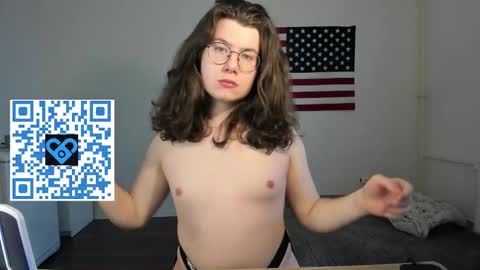 Snapshot of derek_shameless chatting on 11.20.25 Derek online show from 11.20.25