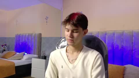 Snapshot of derek_sinn chatting on 04.02.26 derek_sinn online show from 04.02.26