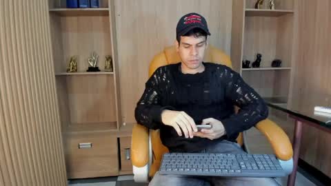 derek_voss online show from 04.25.26