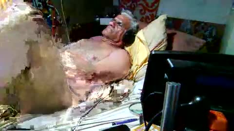 Snapshot of derick1961 chatting on 02.04.26 derick1961 online show from 02.04.26